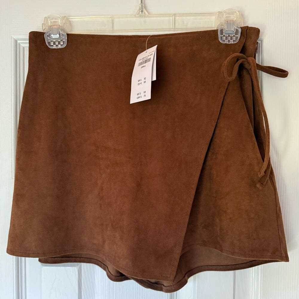 NWT Vegan Suede Brown Skort
